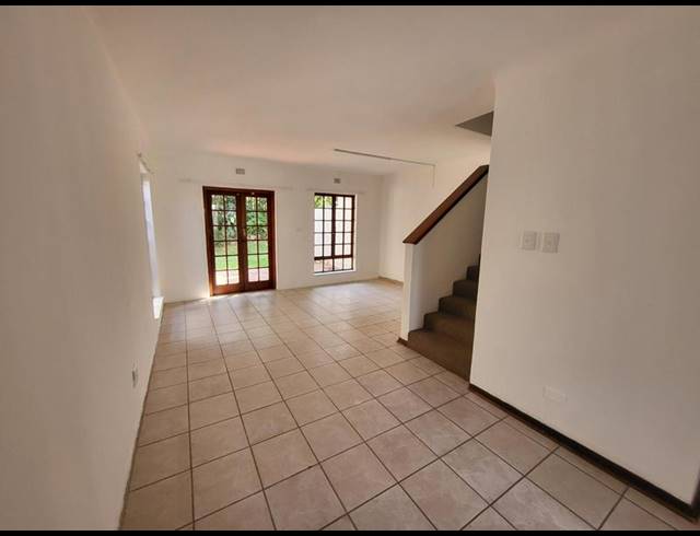 2 BEDROOM TOWNHOUSE FOR SALE IN UMHLANGA ROCKS